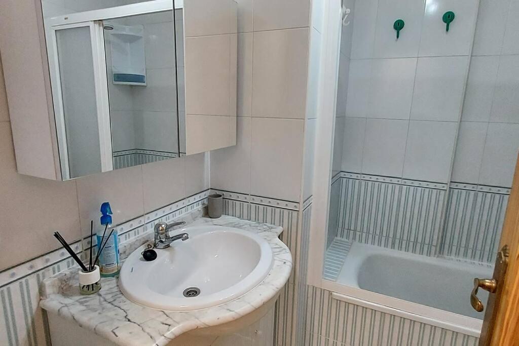 Bungalow Manuela En سانتا بولا المظهر الخارجي الصورة